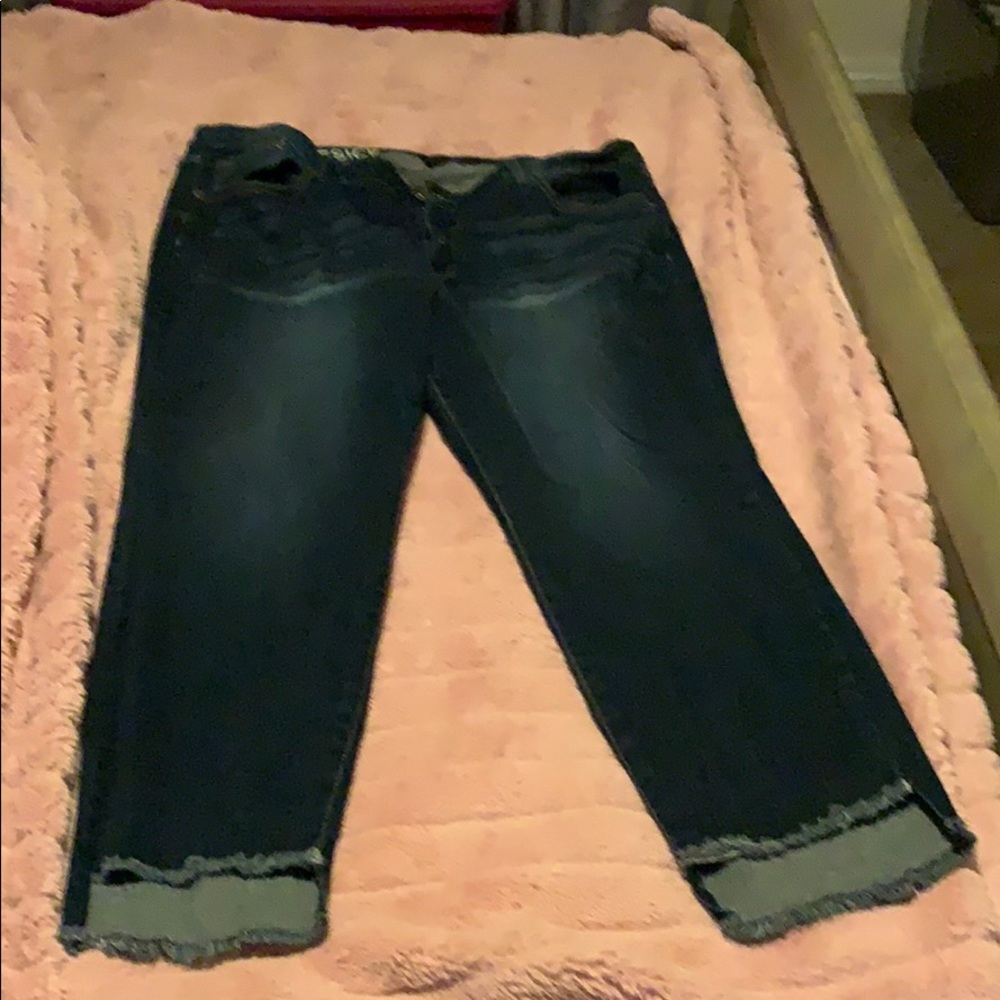 Love sick 24R hi low hem jeans